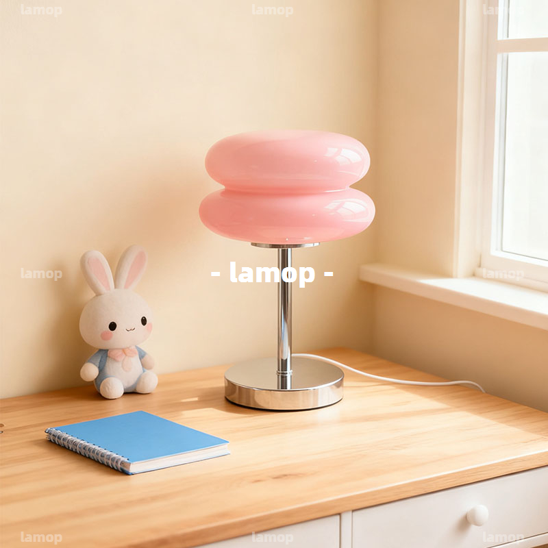 Cream Retro Bedside Table Lamp - đánh giá và giá Decor Lighting Table Lamps